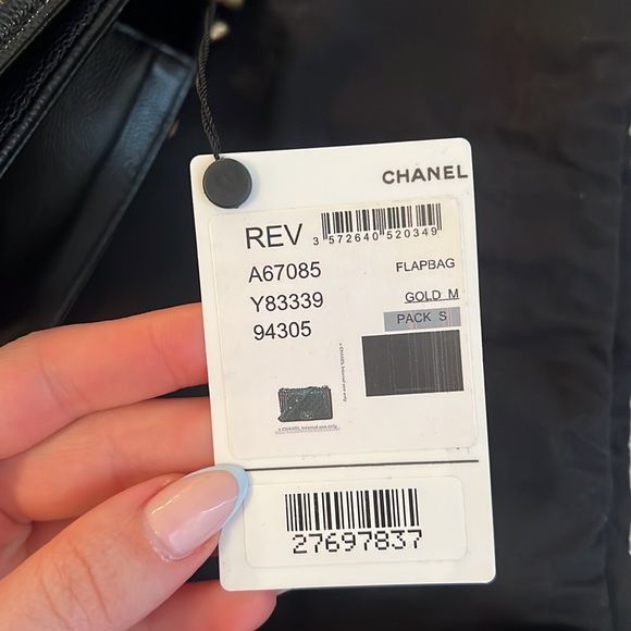 Chanel mini boy bag, black with brushed gold hardware - Picture 10 of 13